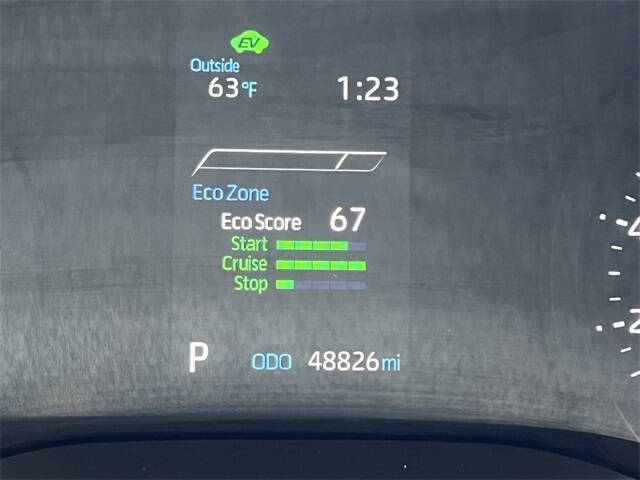 2022 Toyota Sienna LE 8-Passenger