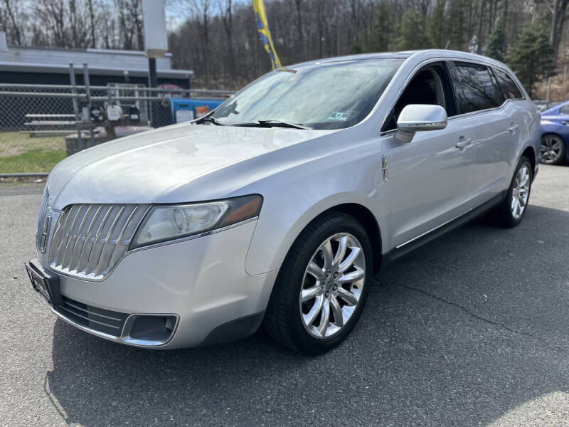 2011 Lincoln MKT