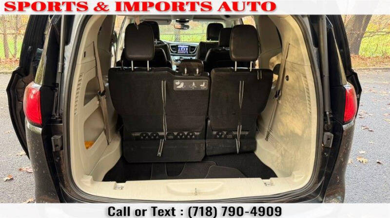 2018 Chrysler Pacifica Touring L