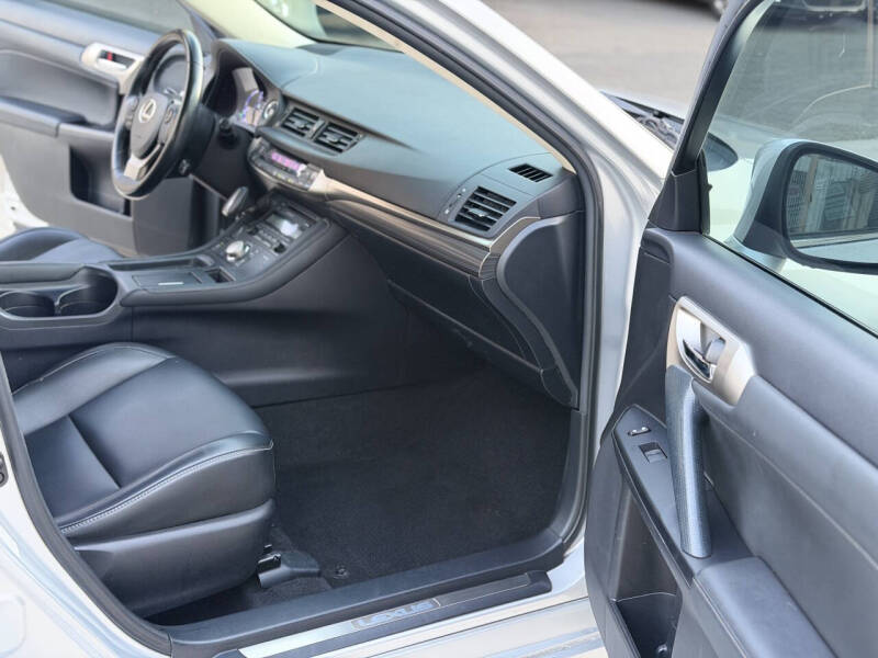 2015 Lexus CT 200h