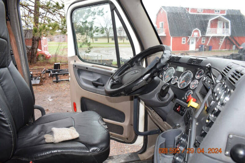 2015 Freightliner Cascadia