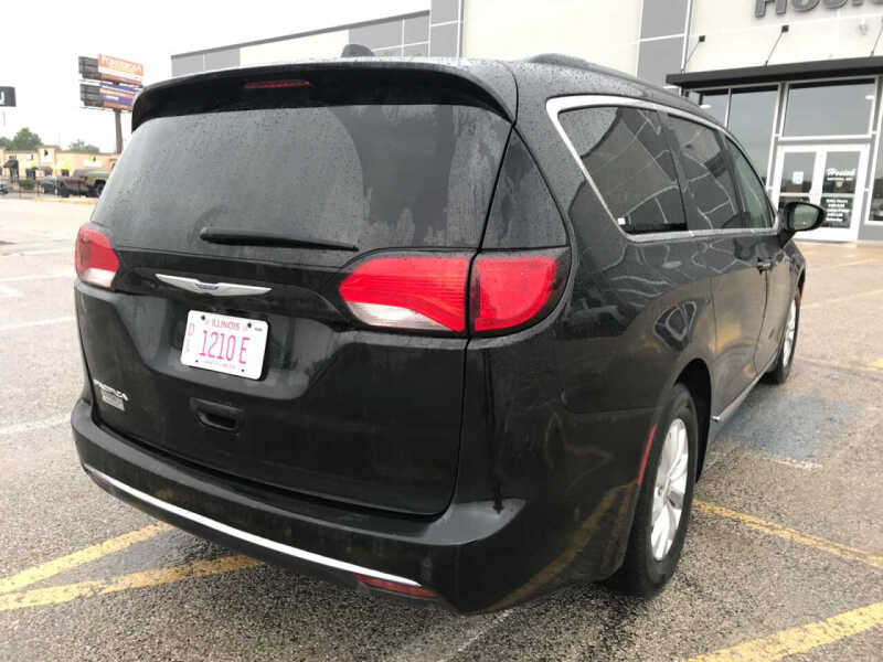 2019 Chrysler Pacifica Touring Plus