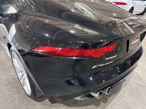 2015 Jaguar F-TYPE R