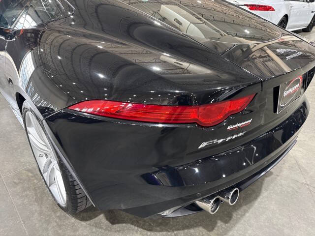 2015 Jaguar F-TYPE R