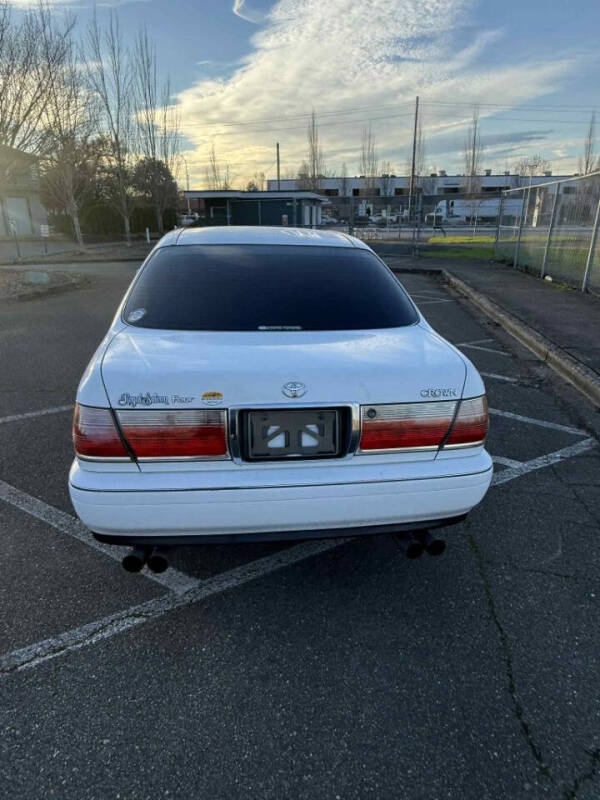 1999 Toyota Crown
