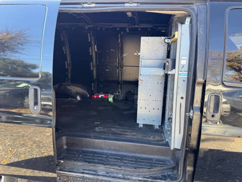 2017 Chevrolet Express 2500