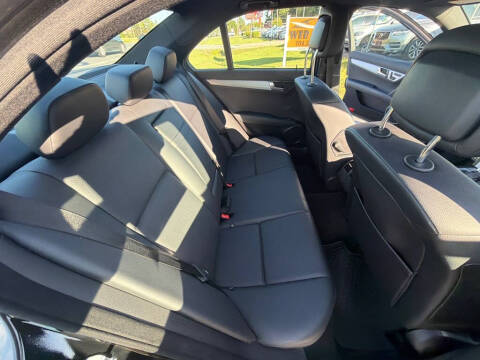 2009 Mercedes-Benz C-Class