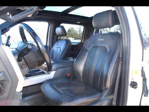 2022 Ford F-450 Super Duty Platinum