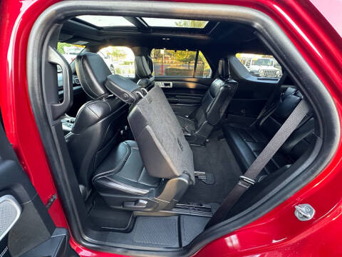 2020 Ford Explorer ST