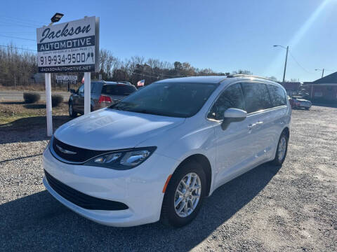 2020 Chrysler Voyager LXi