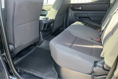 2024 Toyota Tundra SR5