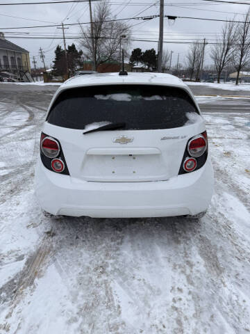 2015 Chevrolet Sonic LT Auto