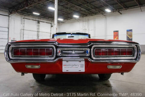 1965 Ford Thunderbird