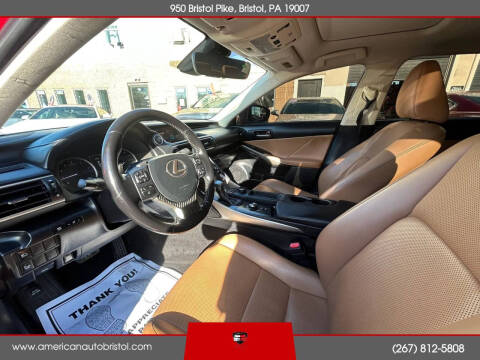 2018 Lexus IS 300