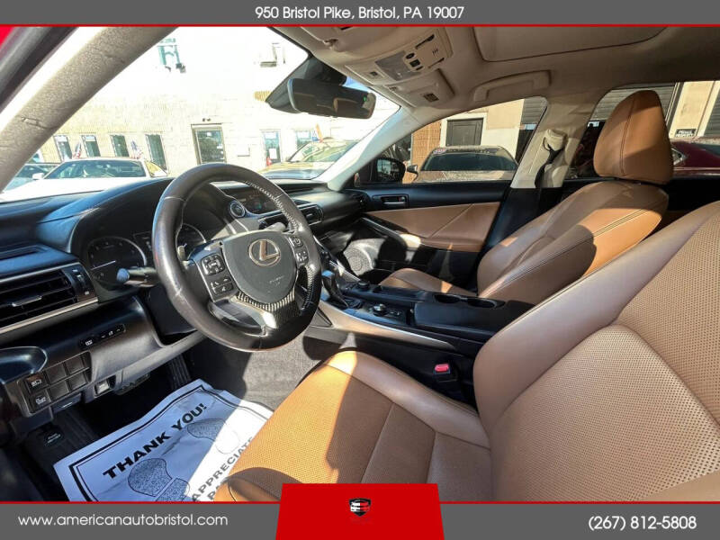 2018 Lexus IS 300