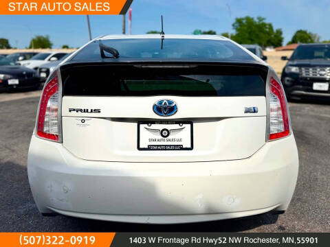 2012 Toyota Prius Two