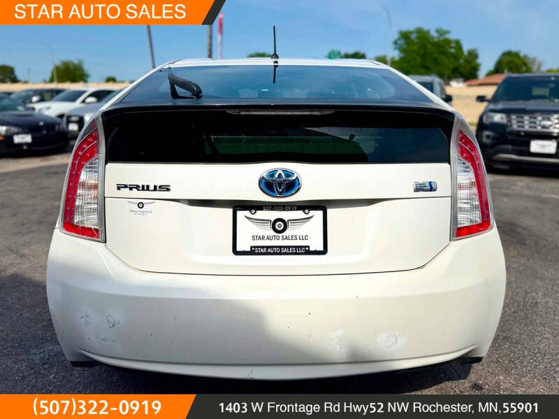 2012 Toyota Prius Two