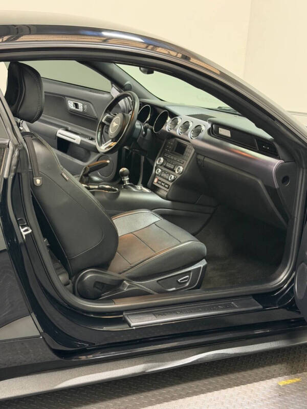 2017 Ford Mustang GT