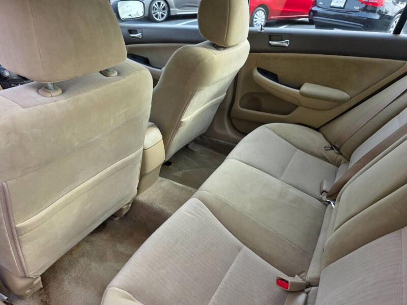 2004 Honda Accord LX