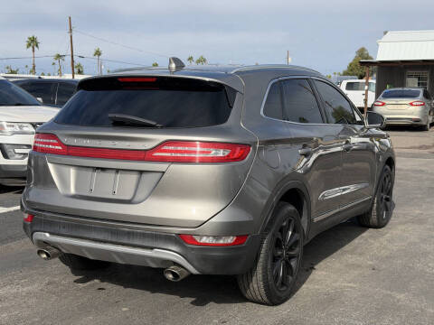 2017 Lincoln MKC Select