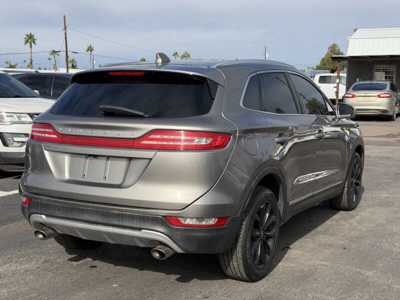 2017 Lincoln MKC Select