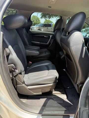 2012 GMC Acadia SLE
