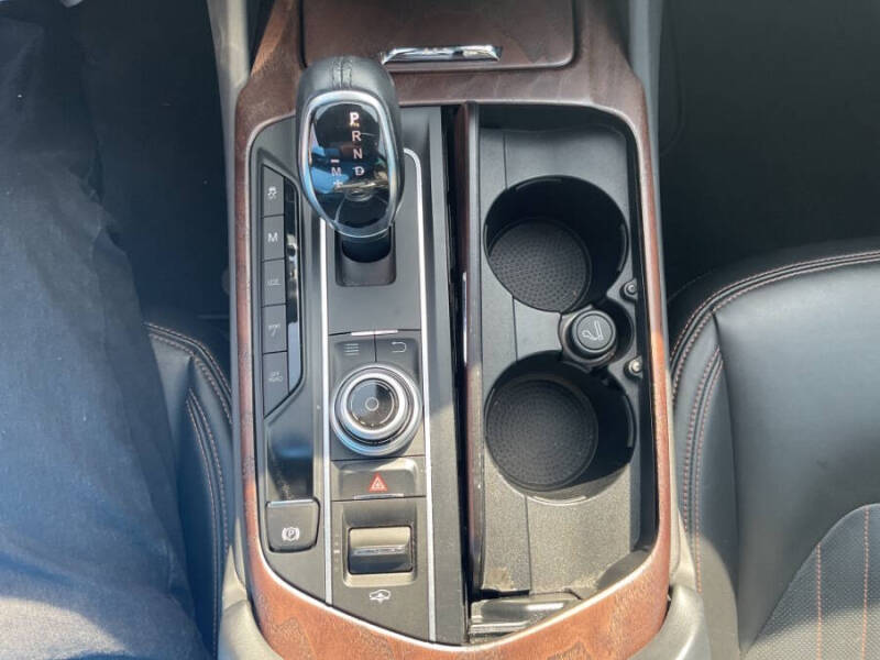 2017 Maserati Levante