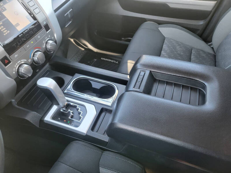 2019 Toyota Tundra SR5 photo 20