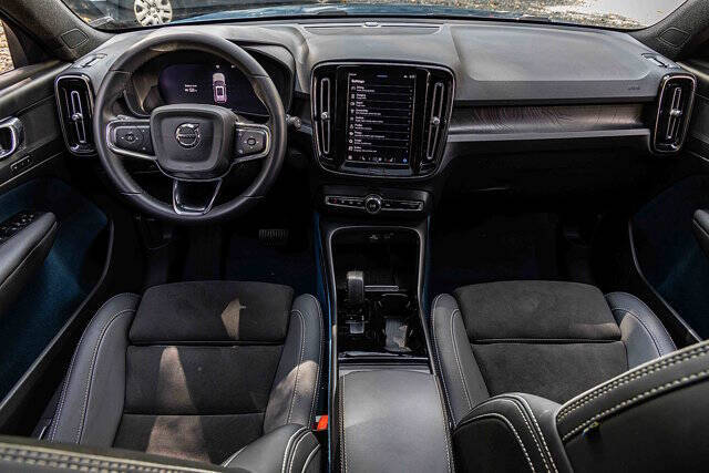 2023 Volvo XC40 Recharge Twin Plus