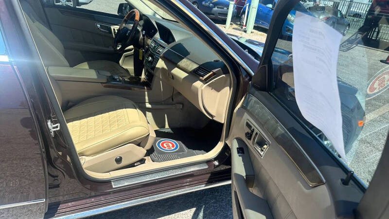 2010 Mercedes-Benz E-Class