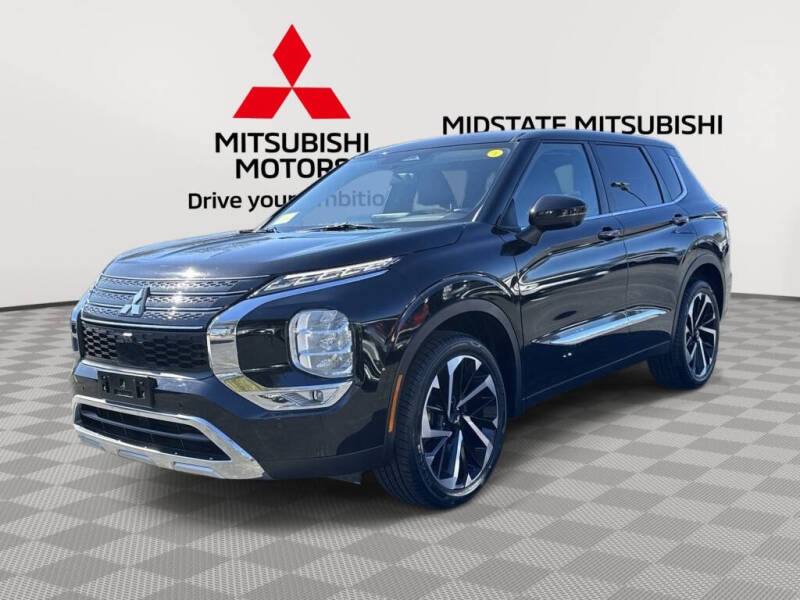 2022 Mitsubishi Outlander SE