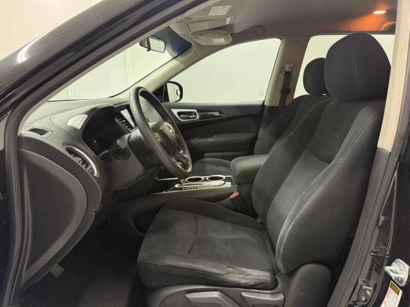 2014 Nissan Pathfinder S