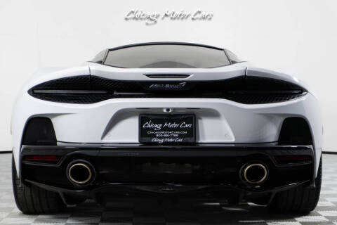 2023 McLaren GT