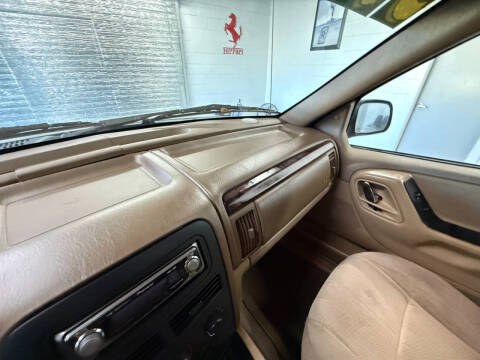 2000 Jeep Grand Cherokee Laredo