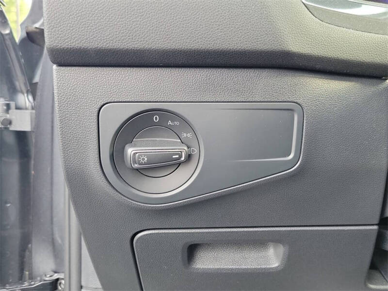 2022 Volkswagen Tiguan SE 4Motion