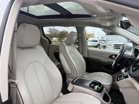 2017 Chrysler Pacifica Limited