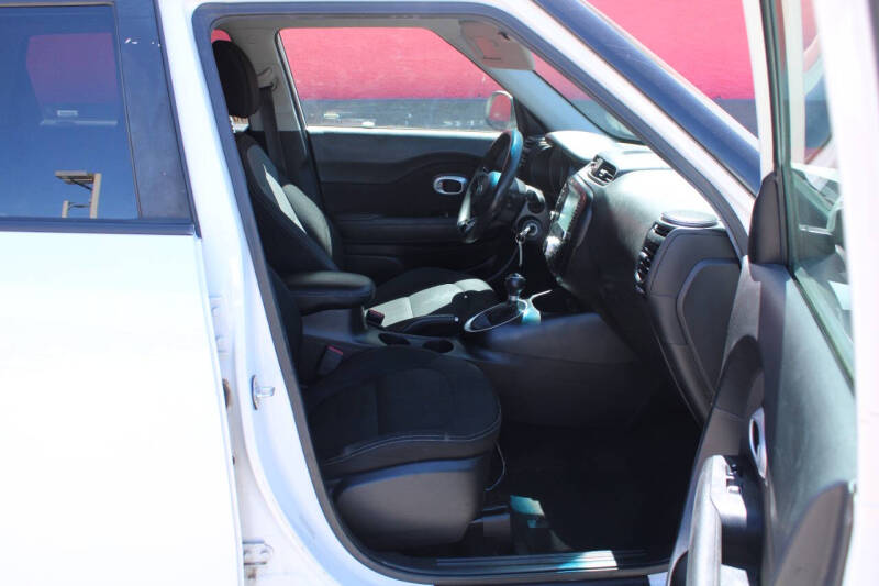 2018 Kia Soul +