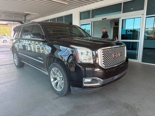 2017 GMC Yukon XL Denali