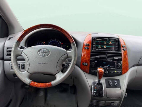 2008 Toyota Sienna XLE