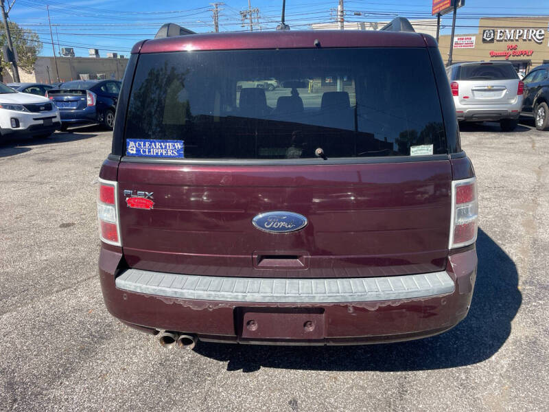 2011 Ford Flex SE