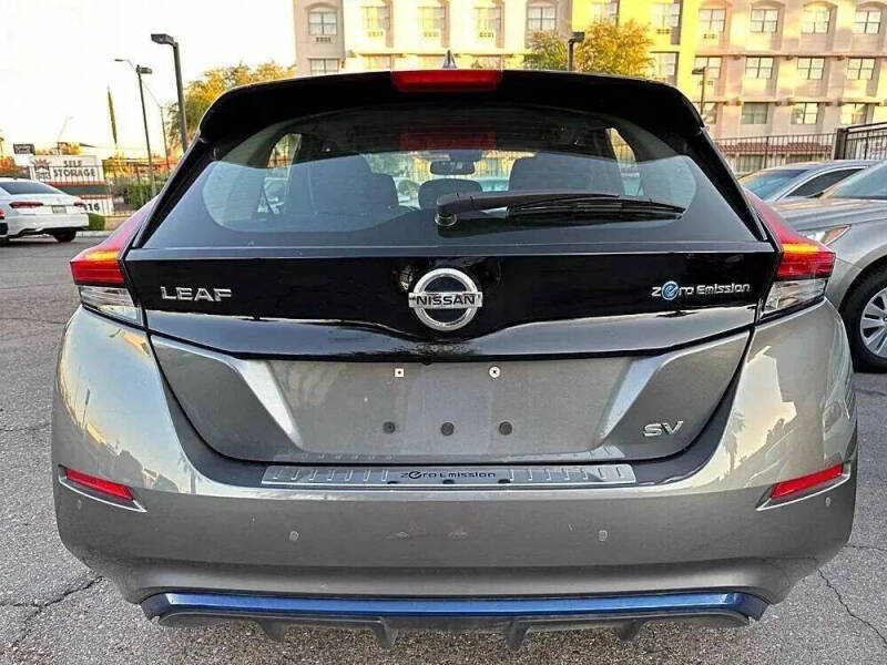 2020 Nissan LEAF SV