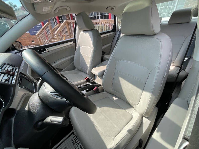 2019 Volkswagen Passat Wolfsburg