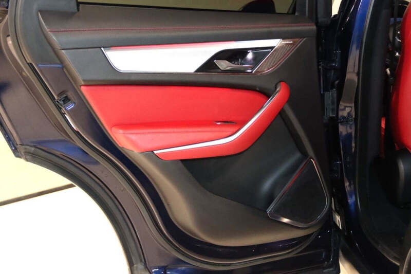 2021 Jaguar F-PACE P400 R-Dynamic S