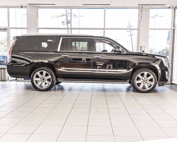 2016 Cadillac Escalade ESV Premium Collection