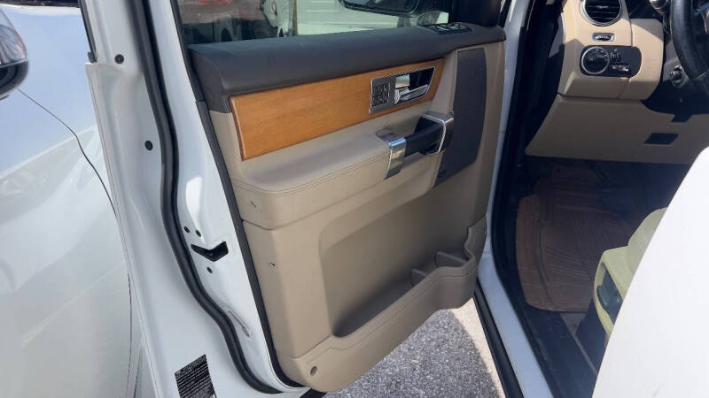 2012 Land Rover LR4 HSE LUX