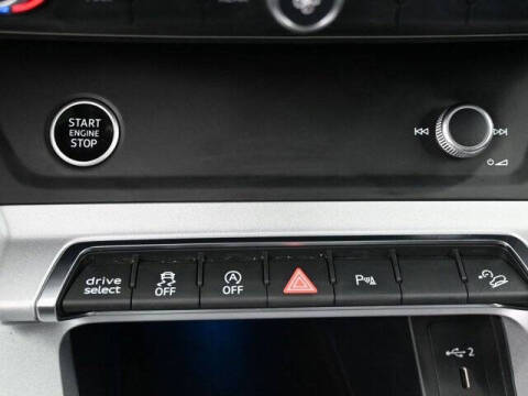 2022 Audi Q3 quattro S line Prem Plus 45 TFSI