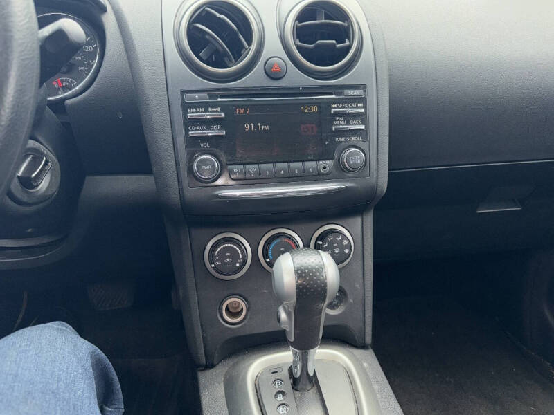 2012 Nissan Rogue S