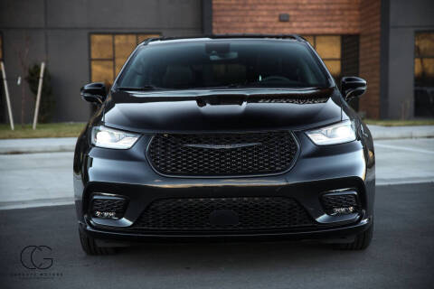 2023 Chrysler Pacifica Plug-In Hybrid Limited