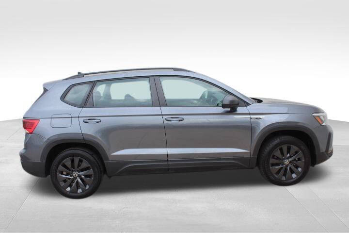 2024 Volkswagen Taos S