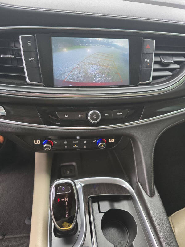 2019 Buick Enclave Essence